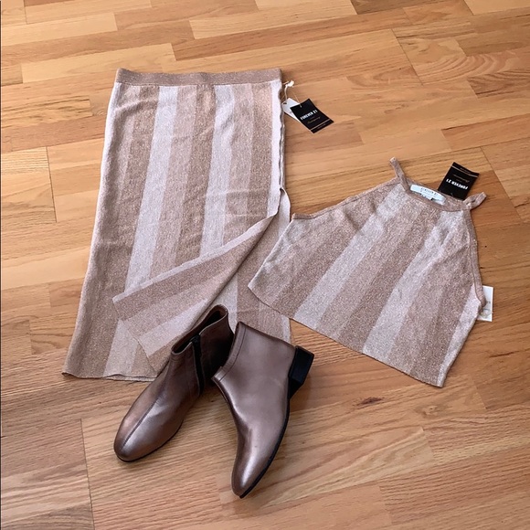 NWT 2PC Knit set Skirt&Top Gold ✨ metallic champagne 🌟 - Picture 12 of 16